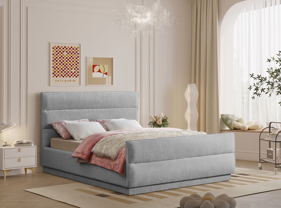 Meridian Furniture - Paxton Grey Chenille Fabric Upholstered King Bed (3 Boxes) - PaxtonGrey-K - GreatFurnitureDeal