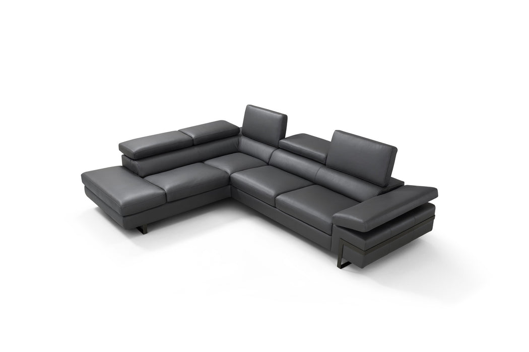 J&M Furniture - Rimini Italian Leather RHF Sectional Sofa in Dark Grey (I867) - 17775-RHF - GreatFurnitureDeal