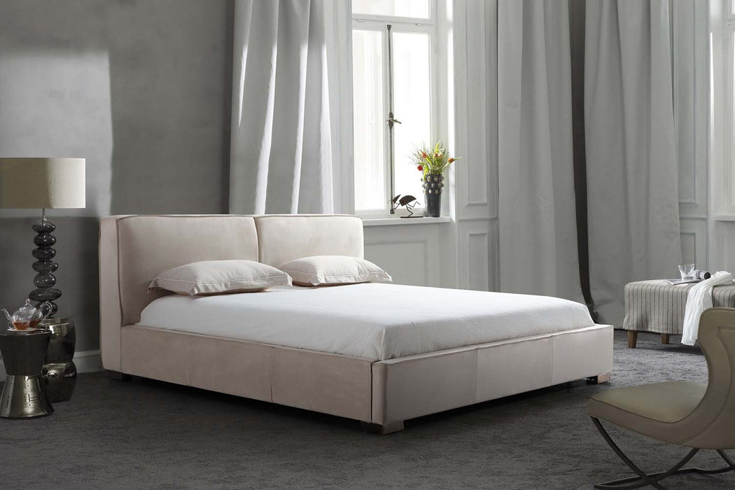 J&M Furniture - Serene Natural Queen Bed - 18662-Q-NATURAL