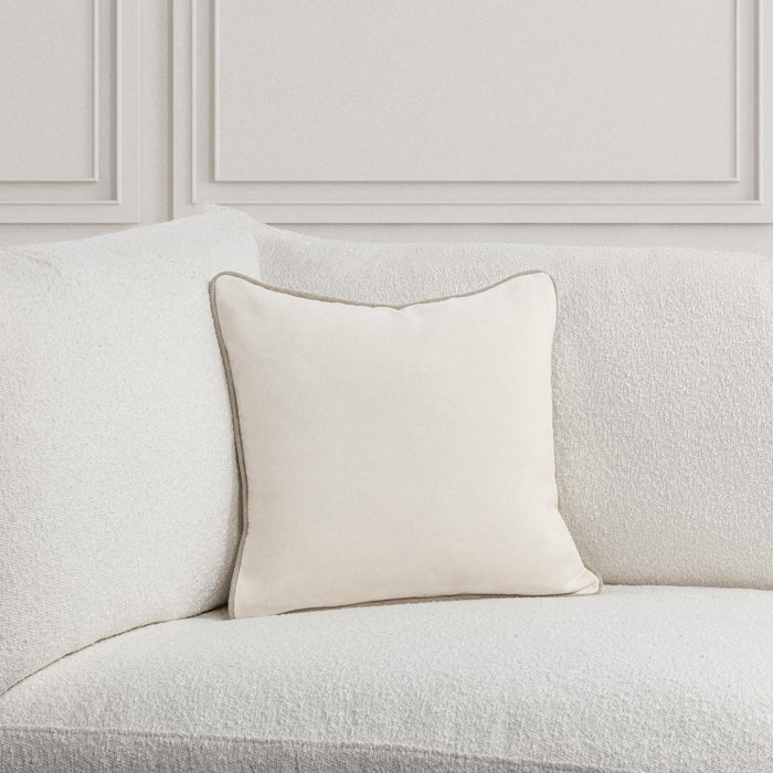 Classic Home - SLD Heirloom Velvet Pillow in Ivory 18x18 -Set of 2- V150764