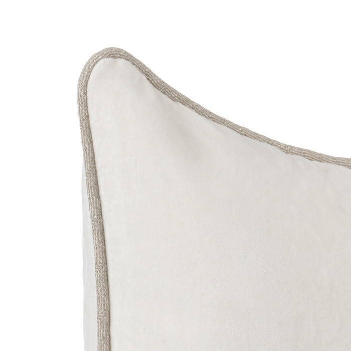 Classic Home - SLD Heirloom Velvet Pillow in Ivory 14x20 -Set of 2- V150769
