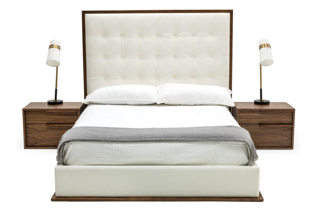 VIG Furniture - Modrest Amberlie White Vegan Leather & Walnut Eastern King Bed - VGMABR-96-WAL-BED-EK