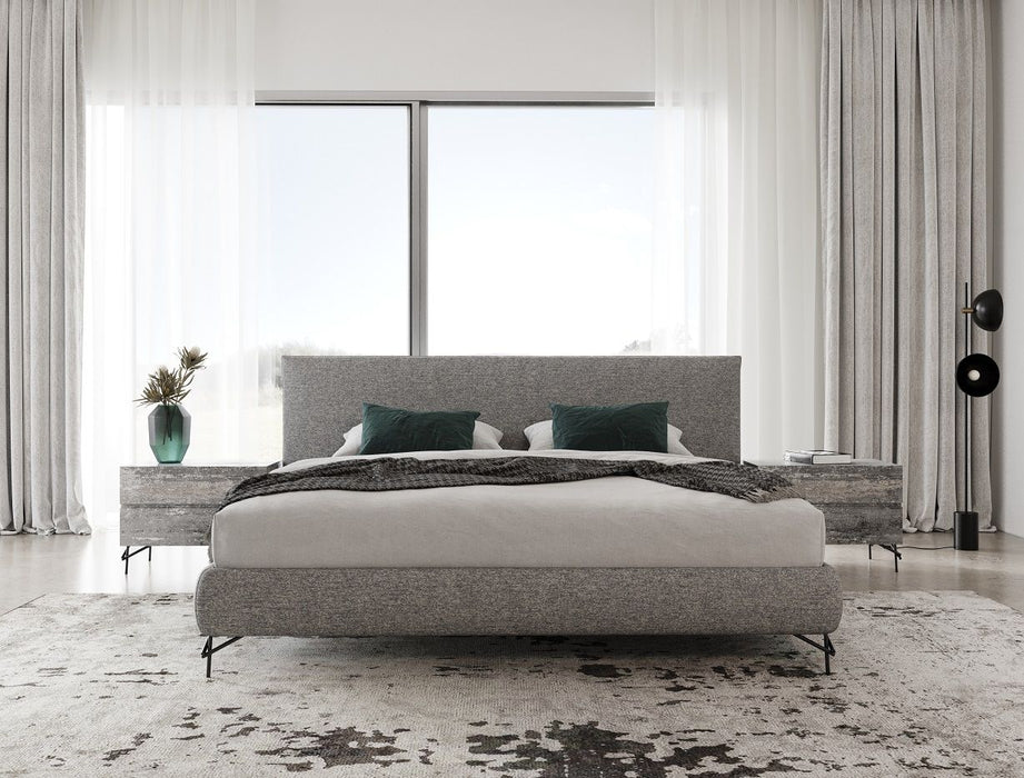 VIG Furniture - Nova Domus Aria Italian Modern Multi Grey Eastern King Bed and Two Nightstands - VGAC-ARIA-BED-BN-EK