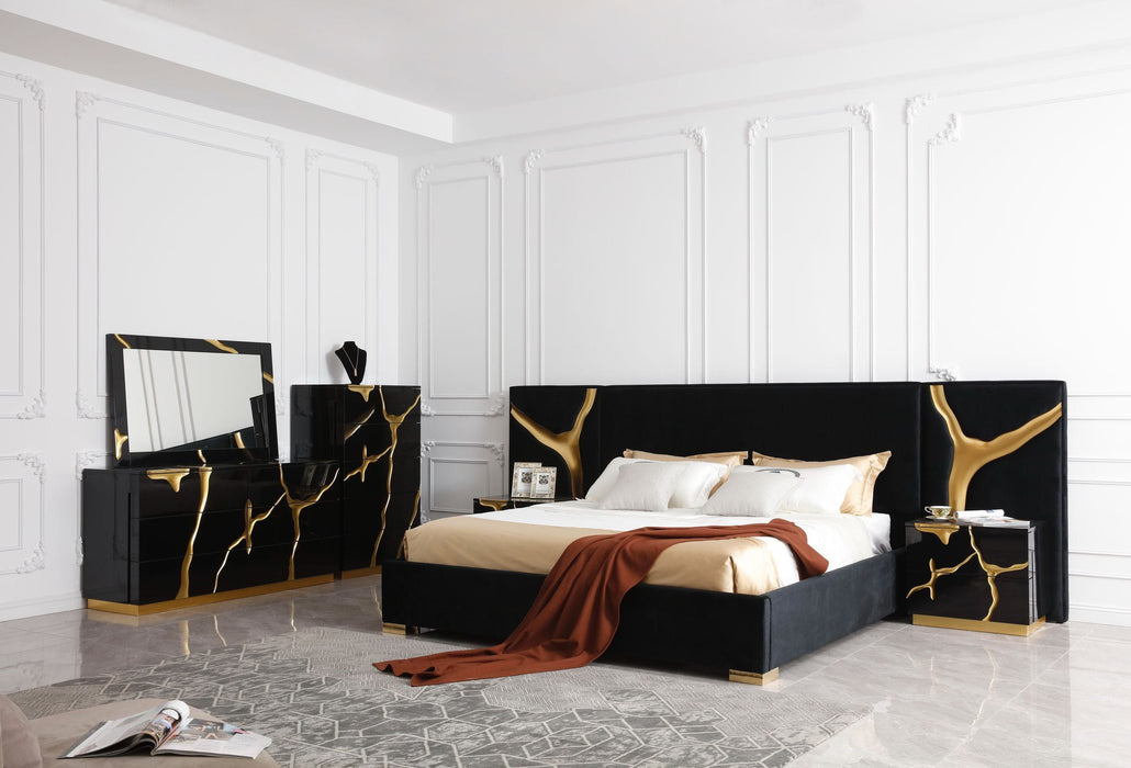 VIG Furniture - Modrest Aspen Modern Black and Gold Chest - VGVCJ1801-5H-BLK-CHEST