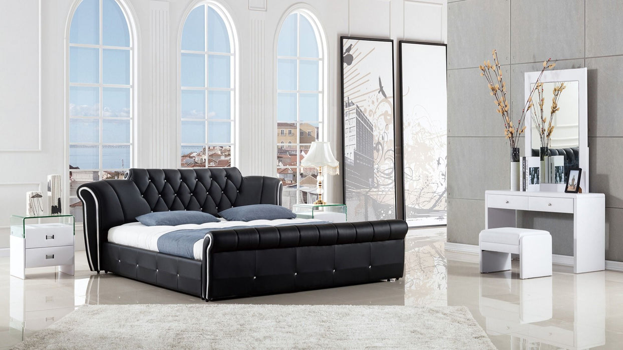 American Eagle Furniture - D032 Black Cal King Bed B-D032-BK-CK - GreatFurnitureDeal