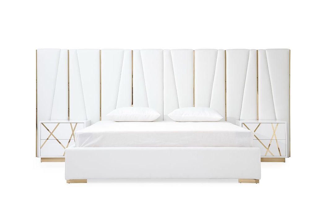 VIG Furniture - Modrest Nixa Modern White Bonded Leather & Gold Eastern King Bed - VGVCBD1909-WHT-EK