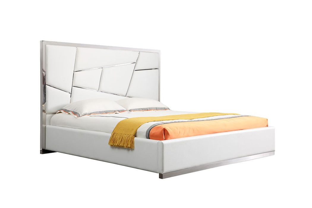 VIG Furniture - Modrest Chrysler Modern White Bonded Leather Eastern King Bed - VGVCBD8978-WHT-EK - GreatFurnitureDeal