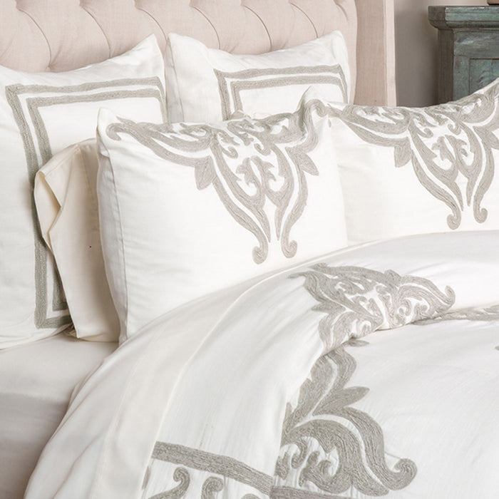 Classic Home Furniture - Patrina Ivory 3pc Queen Duvet Set - BEDD26QLE - GreatFurnitureDeal