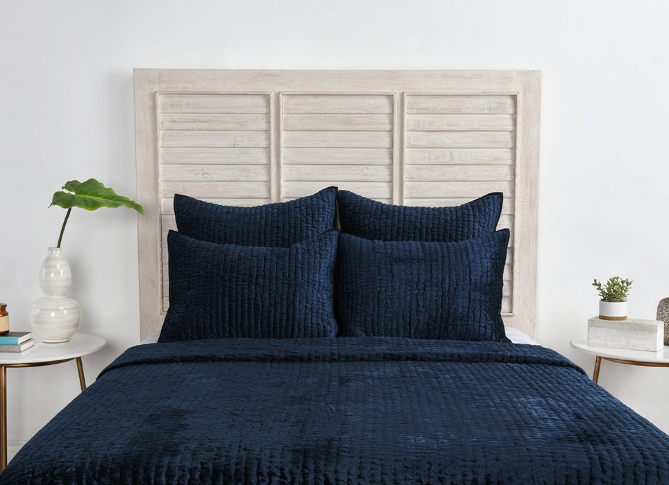 Classic Home Furniture - Bari Velvet Ocean Blue 3pc Queen Quilt Set - BEDQ510Q - GreatFurnitureDeal
