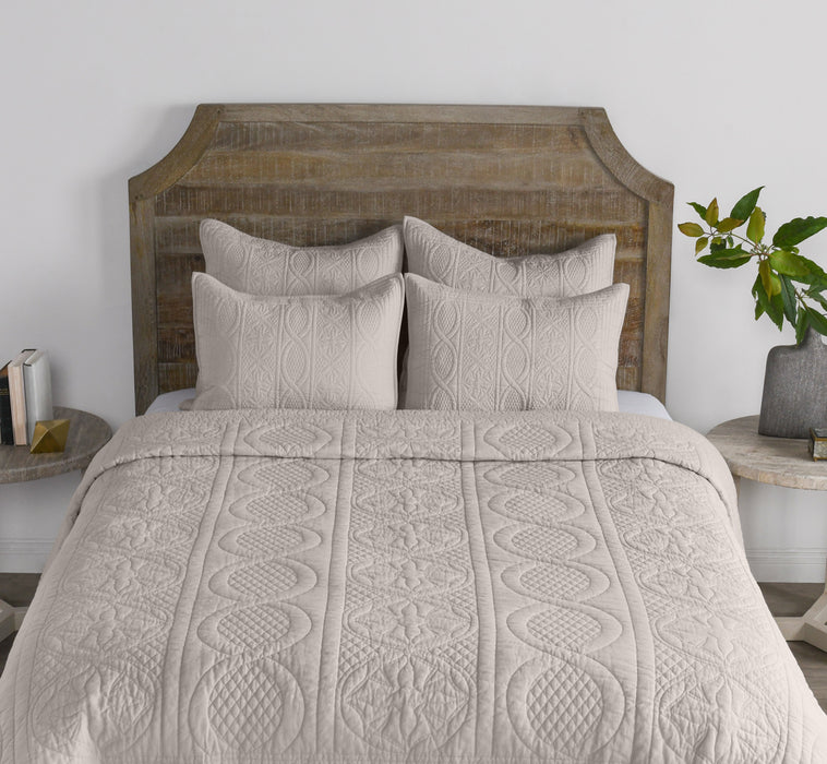 Classic Home Furniture - Anessa Queen Quilt - BEDQ515Q - GreatFurnitureDeal