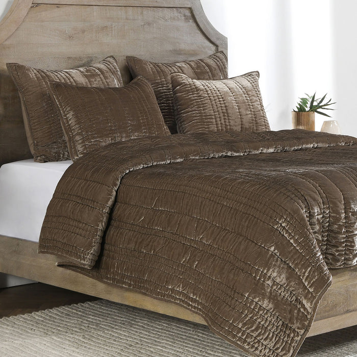 Classic Home Furniture - Seville Desert Taupe 3pc Queen Quilt Set - BEDQ528Q - GreatFurnitureDeal