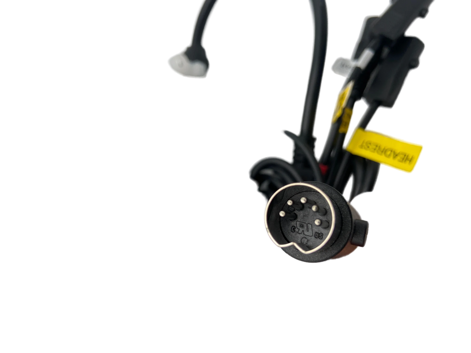 Southern Motion, Parker Living, Theater Seat - 8 Button Cup Holder with USB and Light - CHB R3ULBL 06 - GreatFurnitureDeal