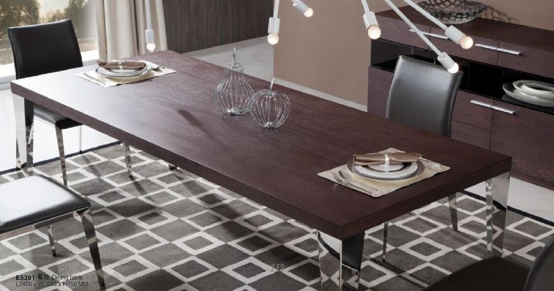 VIG Furniture - Daytona Modern Brown Oak Rectangle Dining Table - VGWCE539T - GreatFurnitureDeal