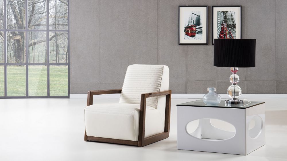 American Eagle Furniture - EK-CH05 White Italian Leather Accent Chair - EK-CH05-W