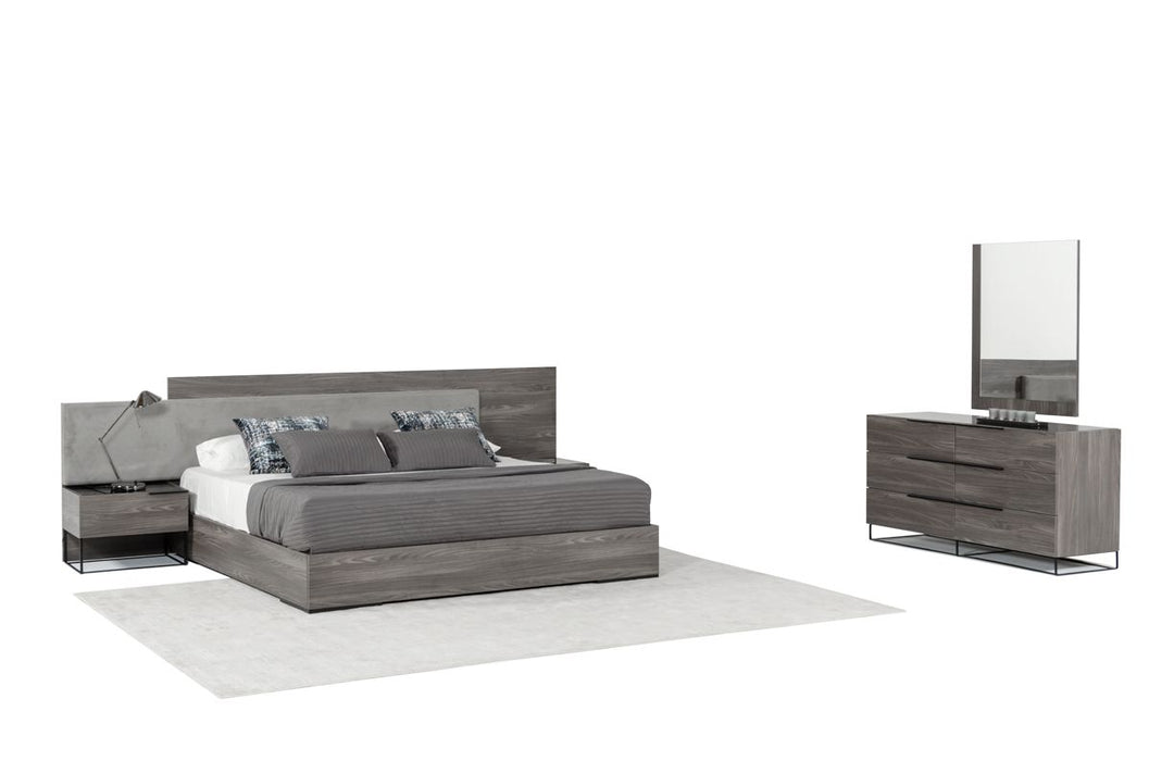 VIG Furniture - Nova Domus Enzo Italian Modern Grey Oak & Fabric Queen Bedroom Set - VGACENZO-SET-Q - GreatFurnitureDeal