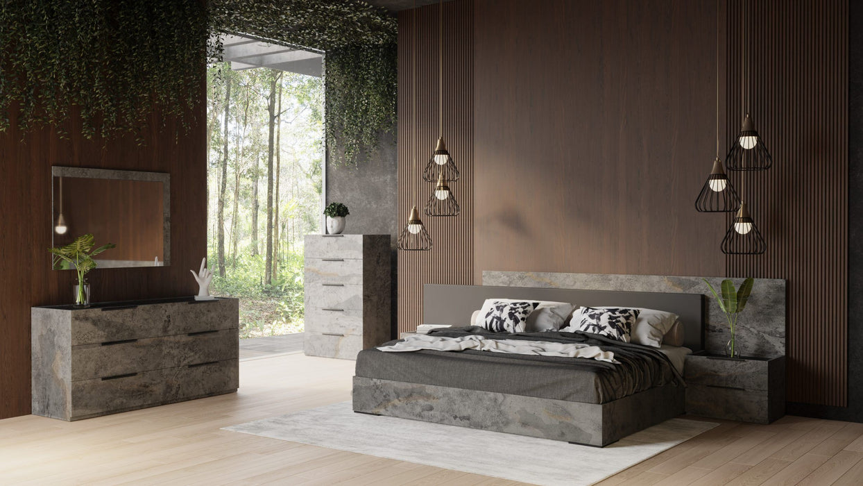 VIG Furniture - Nova Domus Ferrara Modern Volcano Oxide Grey California King Bed with Nightstands - VGACFERRARA-BED-2NS-SET-CK