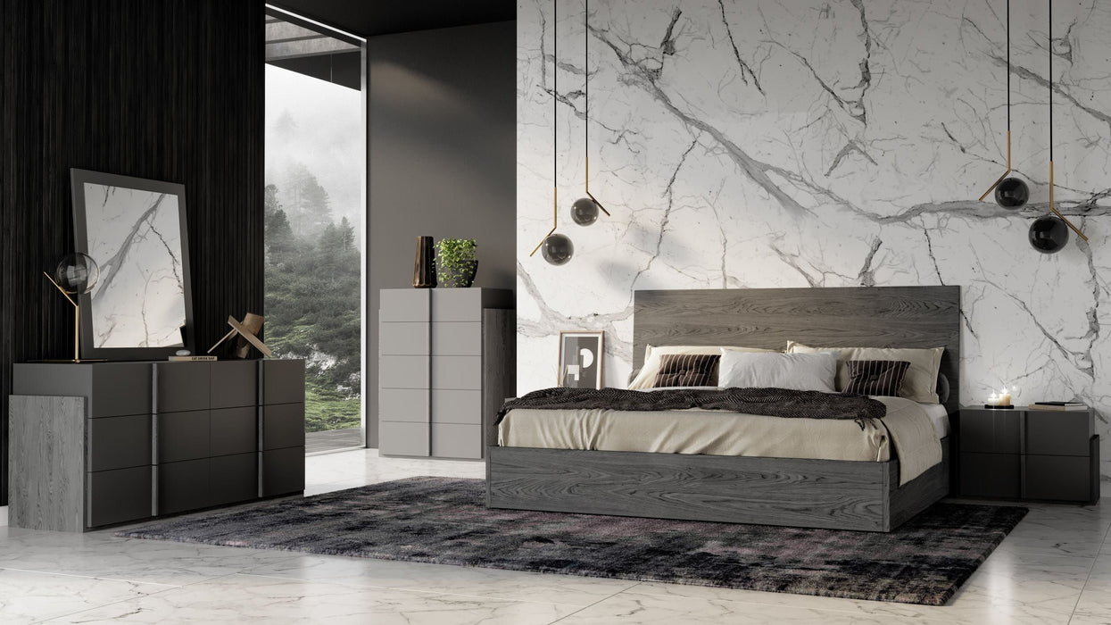 VIG Furniture - Nova Domus Lucia - Italian Modern Matte Grey / Elm Grey Full Size Bed - VGACLUCIA-GRY-BED-FULL - GreatFurnitureDeal