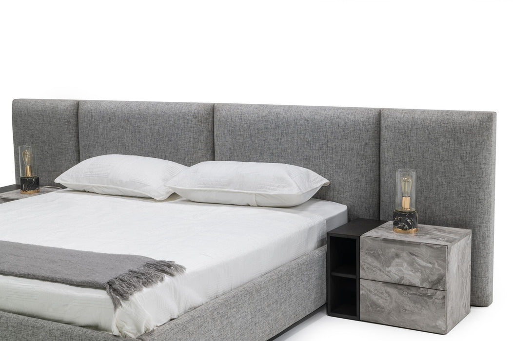 VIG Furniture - Nova Domus Maranello Modern Grey Fabric Eastern King Bed w/ Two Nightstands - VGMABR-121-GRY-BED-EK - GreatFurnitureDeal