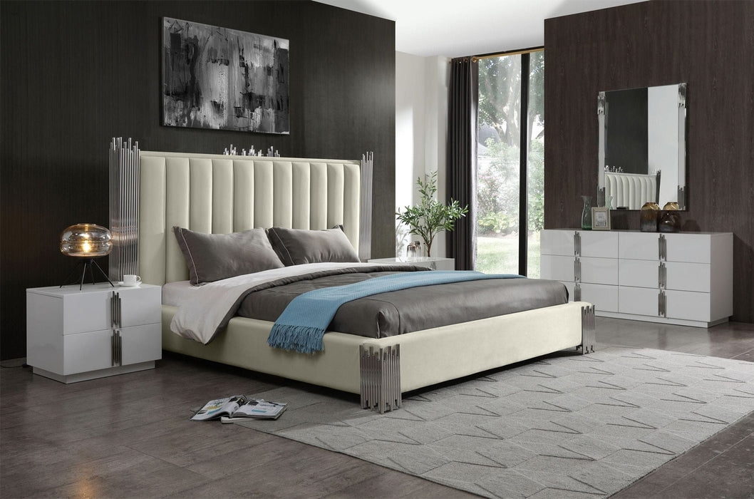 VIG Furniture - Modrest Token Modern White Stainless Steel California King Bed - VGVCBD815-WHT-BED-CK