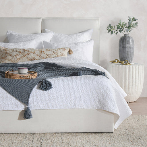 Villa By Classic Home - Danica White Queen Quilt - V190117 - GreatFurnitureDeal