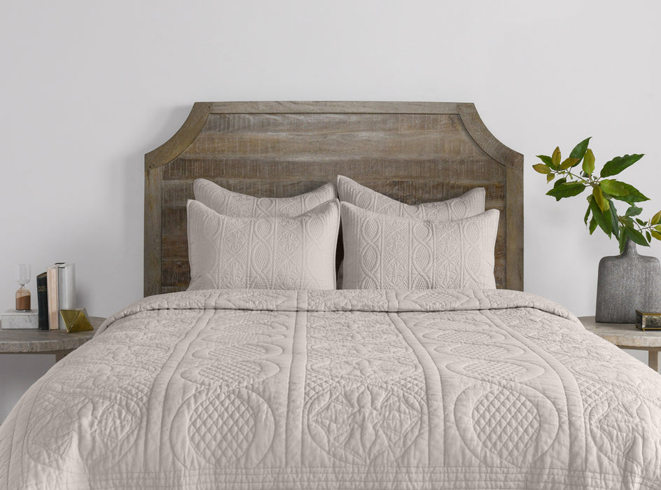 Classic Home Furniture - Anessa Taupe King Quilt - V240000 - GreatFurnitureDeal