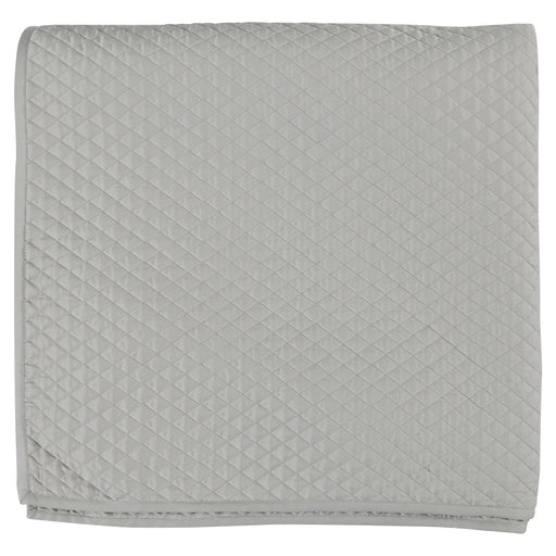 Classic Home Furniture - Diamond Silver King Quilt - V240098 - GreatFurnitureDeal