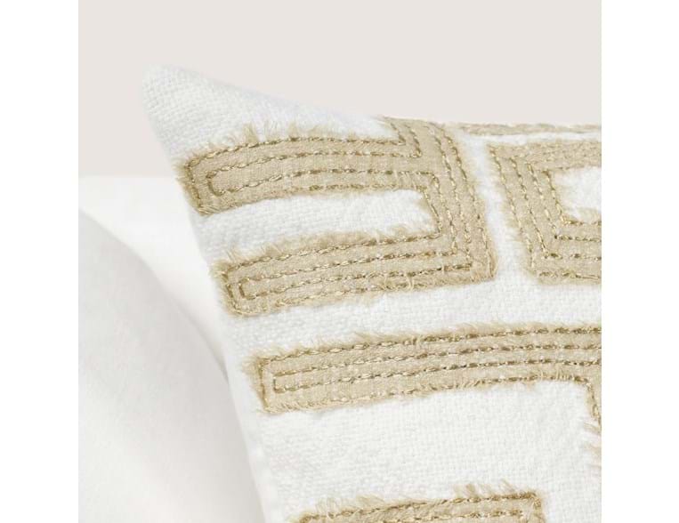 Villa By Classic Home -  VC Mateo Metallic Gold/Ivory 22X22 Pillows (Set of 2) - V300038 - GreatFurnitureDeal