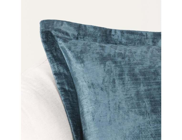 Classic Home Furniture - SLD Lapis Velvet 22x22 Pillows (Set of 2) - V300068 - GreatFurnitureDeal