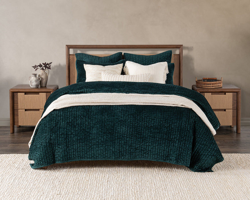 Villa By Classic Home - Bari Velvet Emerald King Quilt - V310000 - GreatFurnitureDeal