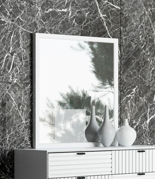VIG Furniture - Nova Domus Valencia Contemporary White Mirror - VGMABH-586-WHT - GreatFurnitureDeal