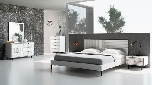VIG Furniture - Nova Domus Valencia Contemporary White Mirror - VGMABH-586-WHT - GreatFurnitureDeal