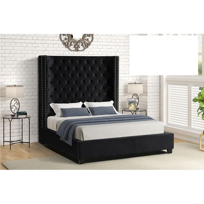 Mariano Furniture - YY139 Upholstered Velvet Eastern King Bed in Black - BM-YY139-BLK-EK - GreatFurnitureDeal