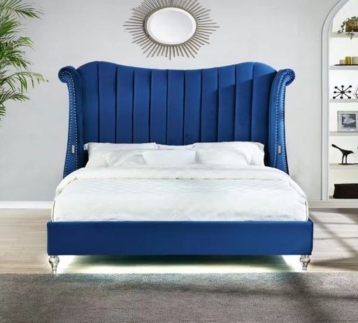 GFD Home - Tulip Queen Bed in Blue - GreatFurnitureDeal