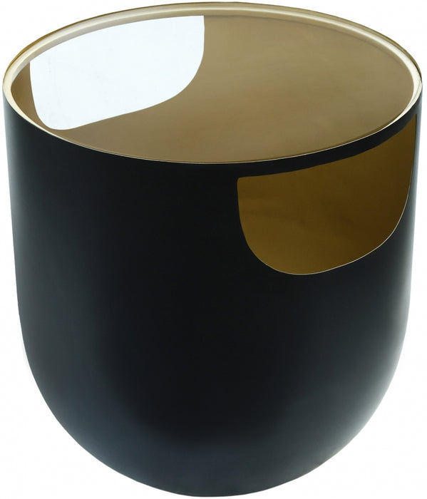Meridian Furniture - Doma End Table in Black and Gold - 286-ET - GreatFurnitureDeal