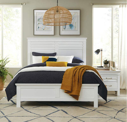 Homelegance - Blaire Farm 3 Piece Queen Bedroom Set in White - 1675W-1-3SET - GreatFurnitureDeal
