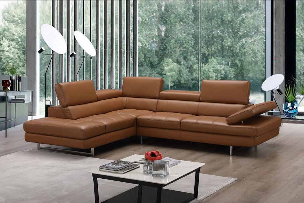 J&M Furniture - A761 Italian Leather Sectional Caramel In Left hand Facing - 17855211-LHFC