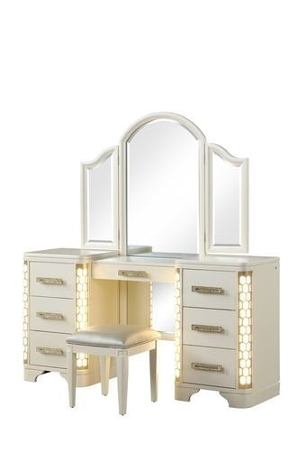 GFD Home - Jasmine Queen 4 Pc Unique LED Vanity Bedroom Set made with Wood in Beige - GreatFurnitureDeal