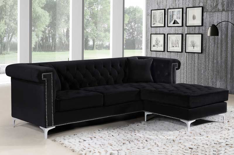 Meridian Furniture - Damian Velvet Reversible Sectional in Black - 608Black-Sectional - GreatFurnitureDeal