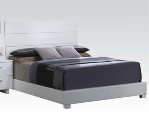 Acme Furniture - Lorimar Wood Eastern King Bed in White - 22627EK - GreatFurnitureDeal