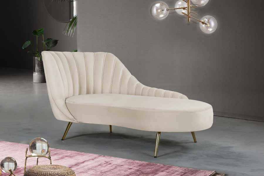 Meridian Furniture - Margo Velvet Chaise Lounge in Cream - 622Cream-Chaise - GreatFurnitureDeal