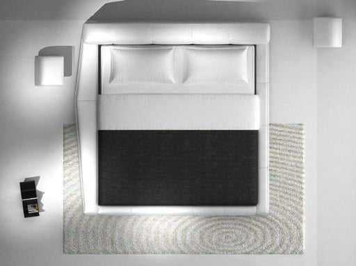 J&M Furniture - Dream White Eastern King Platform Bed - 17835-K