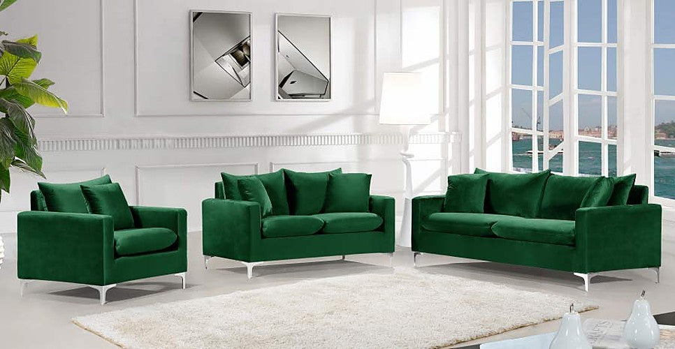 Meridian Furniture - Naomi Velvet Loveseat in Green - 633Green-L - GreatFurnitureDeal
