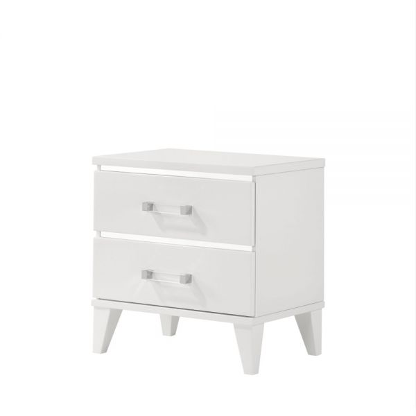 Acme Furniture - Chelsie 3 Piece Eastern King Bedroom Set in White - 27387EK-3SET