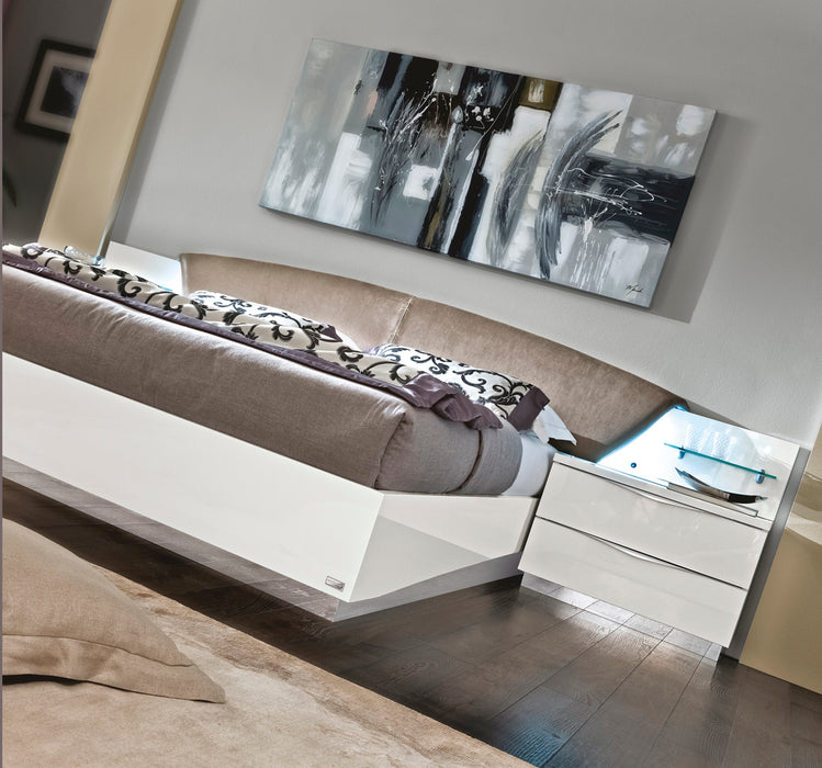 ESF Furniture - Onda 6 Piece King Bedroom Set in White - ONDABEDKSWHITE-6SET