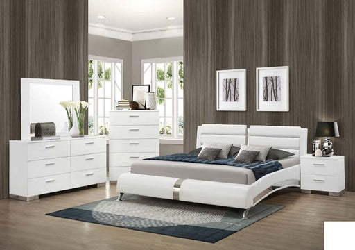 Coaster Furniture - Felicity Glossy White Queen Upholstered Platform Bed - 300345Q - Room View
