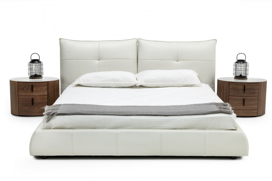 VIG Furniture - Modrest Patrick Modern White Leather Bed - VGKKB-75X-BED
