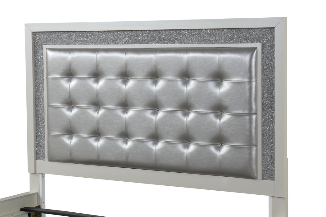 GFD Home - Passion LED Queen Bed Made with Wood in Milky White - GreatFurnitureDeal