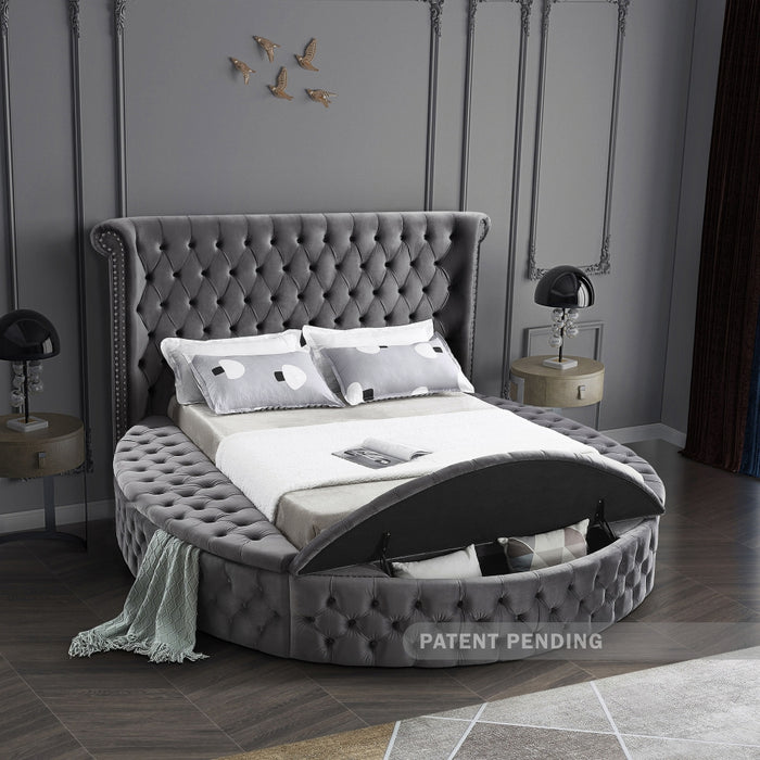 Meridian Furniture - Luxus Velvet King Bed in Grey - LuxusGrey-K