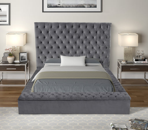 GFD Home - Nora Full Size Tufted Upholstery Storage Bed made with Wood in Gray - GreatFurnitureDeal
