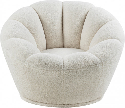 Meridian Furniture - Dream Faux Sheepskin Fur Accent Chair in White - 514Fur - GreatFurnitureDeal